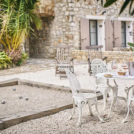 La Ferme D'augustin 4*