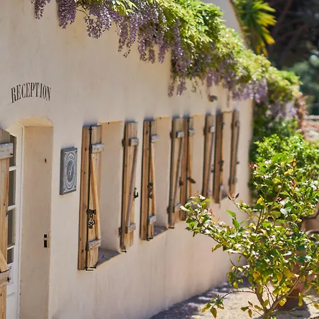 Hotel La Ferme D'augustin