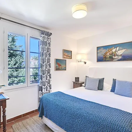 La Ferme D'augustin Hotel 4*