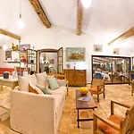 Hotel La Ferme D'augustin