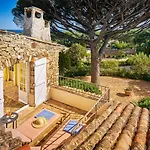 La Ferme D'augustin فندق 4*