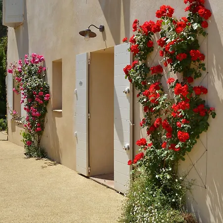 Hotel La Ferme D'augustin 4*
