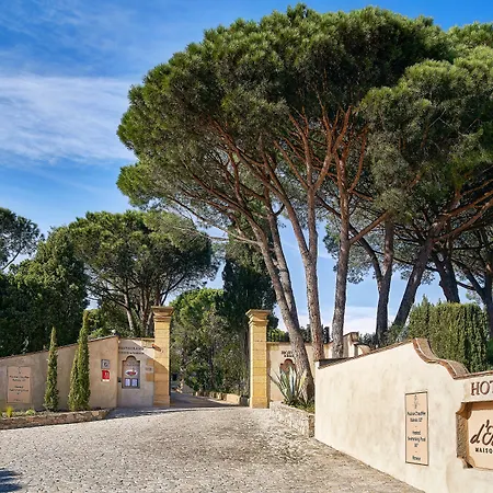 Hotel La Ferme D'augustin 4*